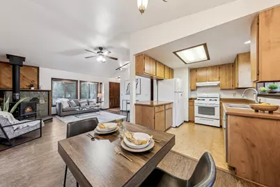 10260 Laburnham Circle, Truckee, CA 96161 - Photo 5