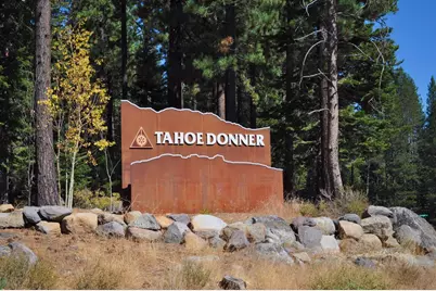 12835 Northwoods Boulevard, Truckee, CA 96161 - Photo 19
