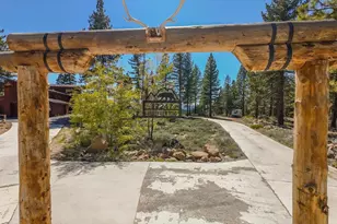 17247 Vly Vw Rd, Truckee, CA 96161 - Photo 3