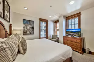 8001 Northstar Dr, Truckee, CA 96161 - Photo 13
