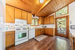 11790 Mougle Ln, Truckee, CA 96161 - Photo 11