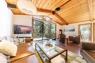 11790 Mougle Ln, Truckee, CA 96161 - Photo 7