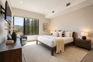 7470 Larkspur Ln, Truckee, CA 96161 - Photo 11