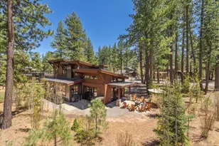 11090 Henness Rd, Truckee, CA 96161 - Photo 3