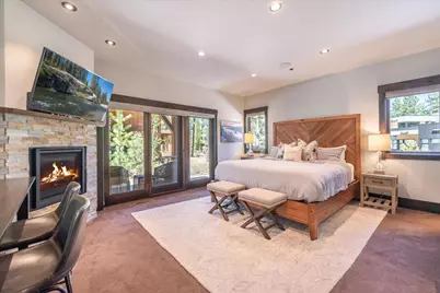 11090 Henness Road, Truckee, CA 96161 - Photo 13