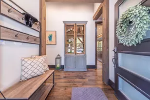 11090 Henness Rd, Truckee, CA 96161 - Photo 5