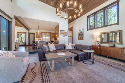11090 Henness Road, Truckee, CA 96161 - Photo 7