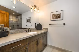 9141 Heartwood Dr, Truckee, CA 96161 - Photo 23