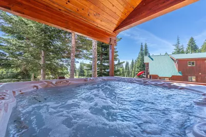 14240 Skislope Way, Truckee, CA 96161 - Photo 11