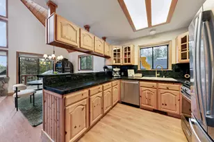 14751 Copenhagen Dr, Truckee, CA 96161 - Photo 5