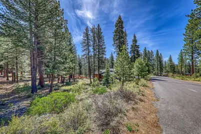 11729 Coburn Drive, Truckee, CA 96161 - Photo 27