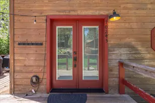 10243 Laburnham Cir, Truckee, CA 96161 - Photo 21