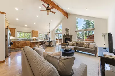 10138 Colton Creek Road, Truckee, CA 96161 - Photo 3
