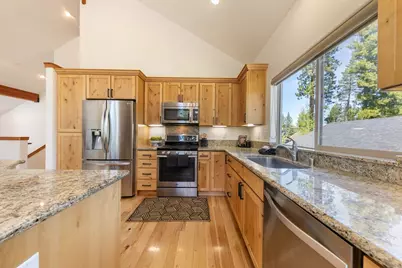 10138 Colton Creek Road, Truckee, CA 96161 - Photo 9