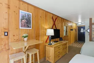 2000 N Village Dr, Truckee, CA 96161 - Photo 5