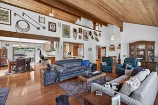 15597 Glenshire Dr, Truckee, CA 96161 - Photo 11