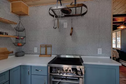 10185 Juniper Way, Soda Springs, CA 95728 - Photo 15
