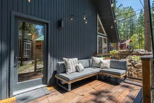10146 Surrey Pl, Truckee, CA 96161 - Photo 23