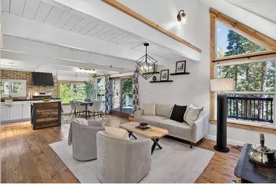 10146 Surrey Place, Truckee, CA 96161 - Photo 7