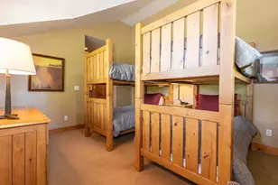 12193 Lookout Loop, Truckee, CA 96161 - Photo 15