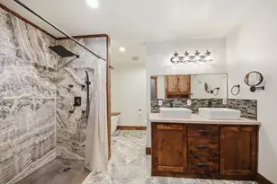 11596 Brook Ln, Truckee, CA 96161 - Photo 15