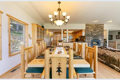 11448 Skislope Way, Truckee, CA 96161 - Photo 9
