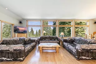 11448 Skislope Way, Truckee, CA 96161 - Photo 7