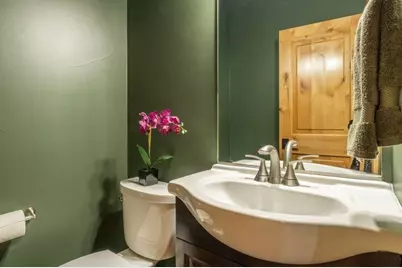 16138 SW Lance Drive, Truckee, CA 96161 - Photo 19