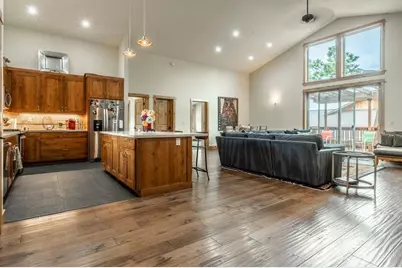 16138 SW Lance Drive, Truckee, CA 96161 - Photo 9