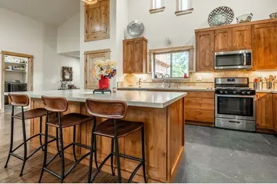 16138 SW Lance Drive, Truckee, CA 96161 - Photo 7
