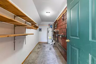 13464 Moraine Rd, Truckee, CA 96161 - Photo 19