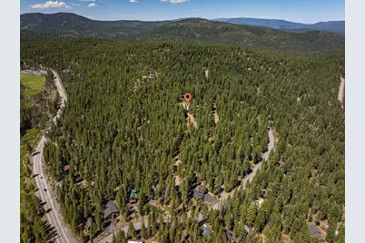 11483 Chamonix Road, Truckee, CA 96161 - Photo 11