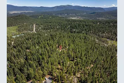11483 Chamonix Road, Truckee, CA 96161 - Photo 15
