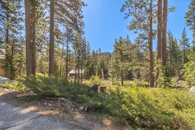 51051 Jeffery Pine Drive, Soda Springs, CA 95728 - Photo 3