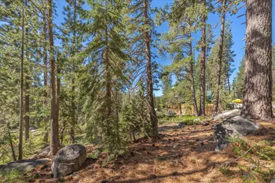 51051 Jeffery Pine Drive, Soda Springs, CA 95728 - Photo 7