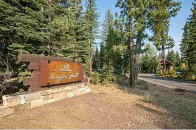 10136 Sagebrush Court, Truckee, CA 96161 - Photo 21