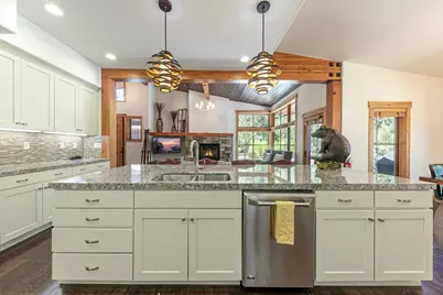 10136 Sagebrush Court, Truckee, CA 96161 - Photo 9