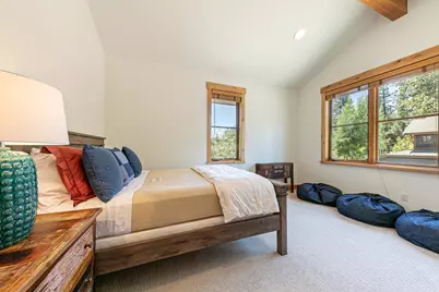 10136 Sagebrush Court, Truckee, CA 96161 - Photo 17
