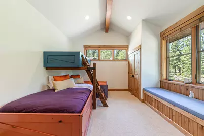 10136 Sagebrush Court, Truckee, CA 96161 - Photo 17