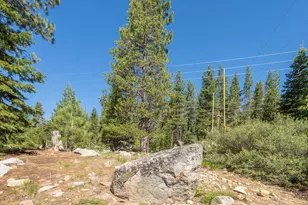 50638 Hemlock Ct, Soda Springs, CA 95728 - Photo 25