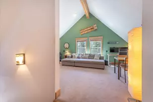 50638 Hemlock Ct, Soda Springs, CA 95728 - Photo 15