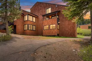 11685 Snowpeak Way, Truckee, CA 96161 - Photo 3