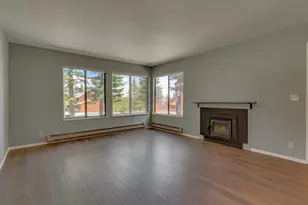 11685 Snowpeak Way, Truckee, CA 96161 - Photo 7