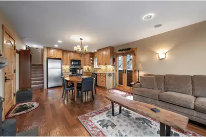11711 Snowpeak Way #555, Truckee, CA 96161 - Photo 5