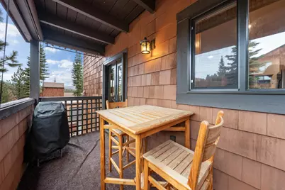 11711 Snowpeak Way #555, Truckee, CA 96161 - Photo 15