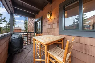 11711 Snowpeak Way, Truckee, CA 96161 - Photo 15