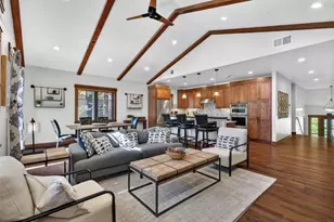 10173 Annies Loop, Truckee, CA 96161 - Photo 7