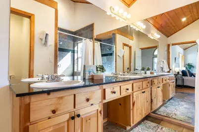12742 Stockholm Way, Truckee, CA 96161 - Photo 15