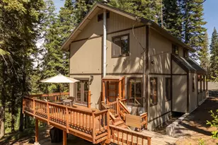 10868 Laurelwood Dr, Truckee, CA 96161 - Photo 1