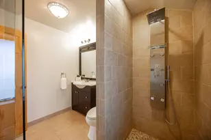 10868 Laurelwood Dr, Truckee, CA 96161 - Photo 15
